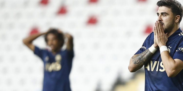 Fenerbahçe kupalara hasret kaldı