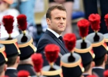 Fransız askerlerden Macron’a ikinci ‘iç savaş’ uyarısı