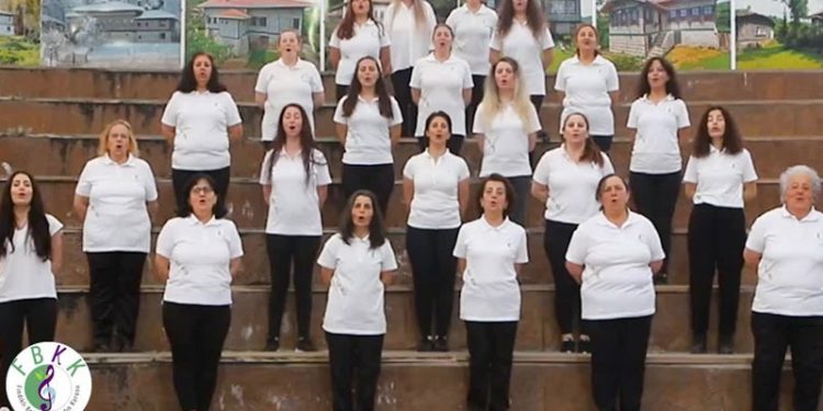 Fındıklı'da kadınlardan İstanbul Sözleşmesi türküsü: Tabancasız tüfeksiz de hakkımı alacağım