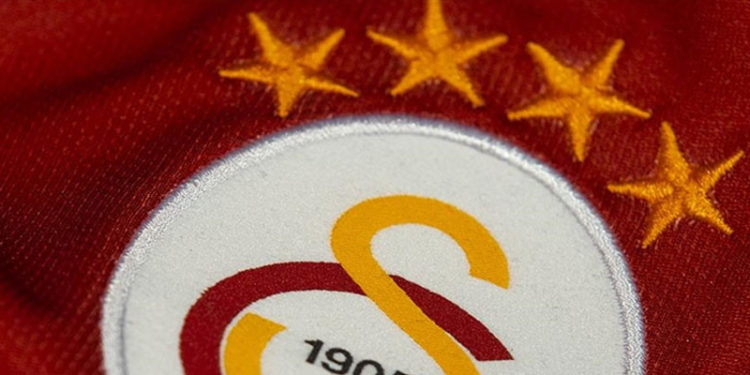 Galatasaray'da yönetim kurulu üyeleri Mahmut Recevik ve Emre Erdoğan istifa etti