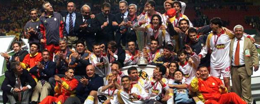 Galatasaraylılar, UEFA Kupası’nın 21. yıl dönümünü kutluyor