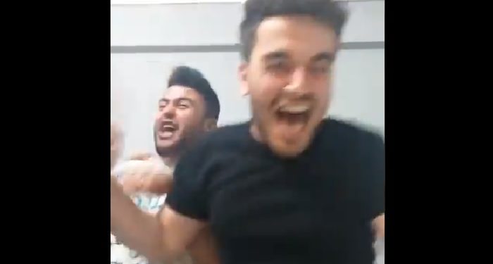 Green Card çekilişini kazanan gençler Türkiye’den gidecekleri için sevinç çığlığı attı