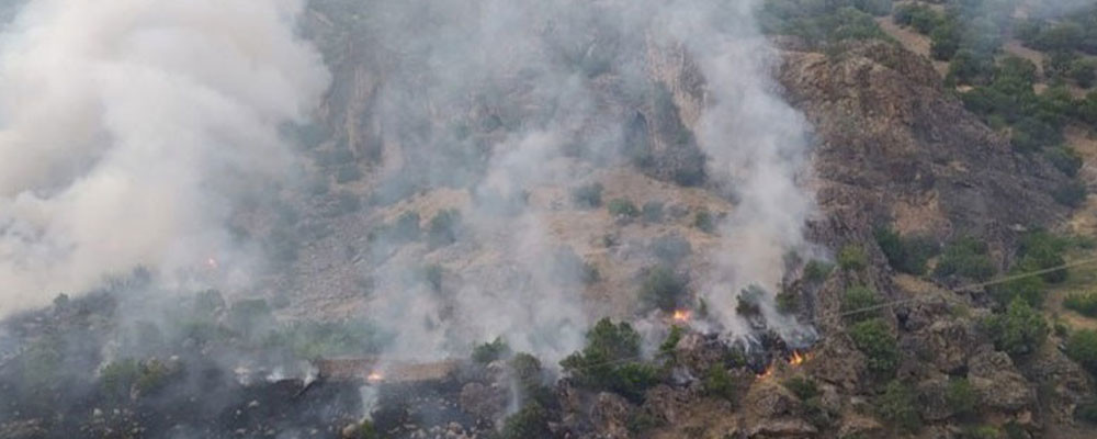 Hakkari'de askerlerin ateş açması sonucunda yangın çıktı