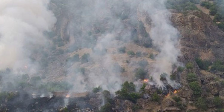 Hakkari'de askerlerin ateş açması sonucunda yangın çıktı