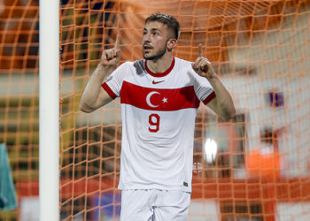 Halil Dervişoğlu: EURO 2020 geleceğimize yön verebilir