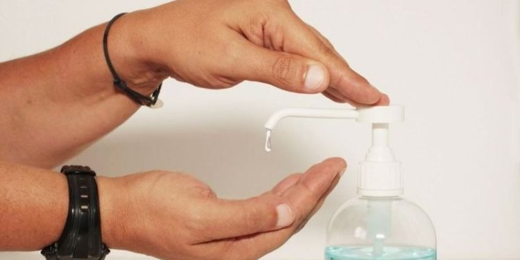 Halk sağlığı uzmanından dezenfektan kullanımına ilişkin uyarı: Bakterilere direnç kazandırabilir