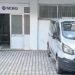 Hastane morgunda görevli imam, tabut çaktığı keserle polislere saldırdı