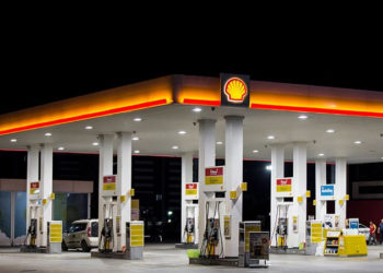 Hollanda Mahkemesi'nden Shell için 'sera gazı' kararı: Karbon salımı daha hızlı azaltılmalı