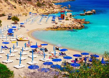 KKTC'de turistlere elektronik kelepçeyle tatil uygulaması