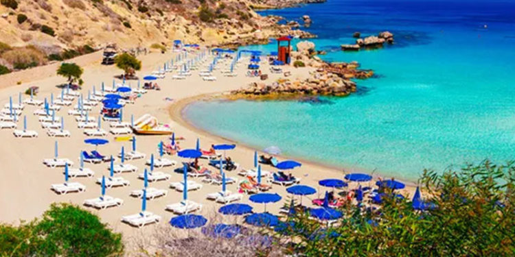 KKTC'de turistlere elektronik kelepçeyle tatil uygulaması