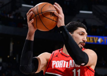 Kanterli Blazers, Denver’a yenildi