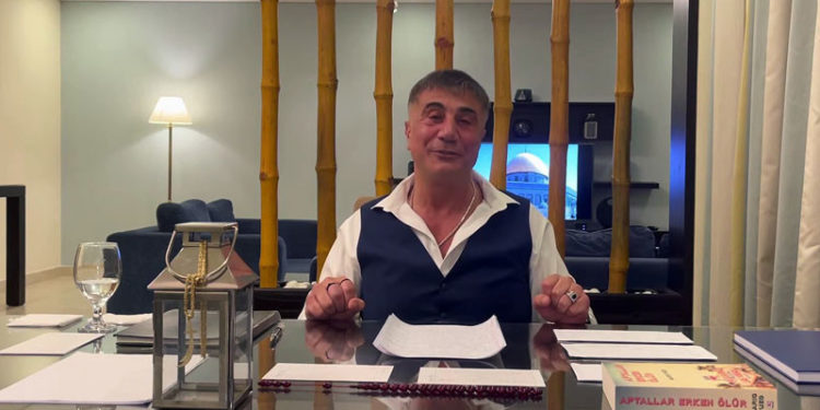 Karar yazarı Akyol: Sedat Peker’in iddiaları üzerine yargıyı harekete geçirmeleri gereken yetkililer muhalefeti suçluyor