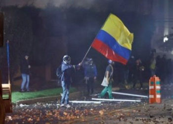 Kolombiya'da vergi protestoları: En az 17 kişinin öldüğü açıklandı