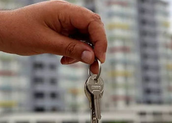 Konut satışları nisan ayında 100 binin altına geriledi