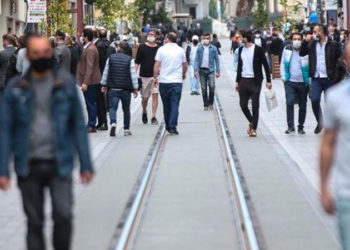 Kulis | Haziran ayı başına kadar kafe ve restoranlar saat 20.00'de kapanacak, sokağa çıkma kısıtlaması saat 21.00’den sonra uygulanacak