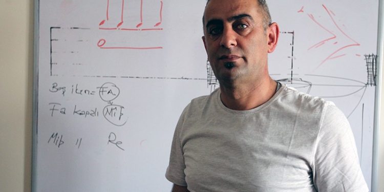 Kürtçe şarkı söyleyen sanatçılara dava: Kürtçe diline apaçık bir tahammülsüzlük