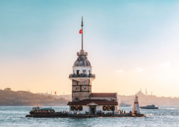 Kız Kulesi’nin mülkiyeti de İstanbul Büyükşehir Belediyesi’nden alındı