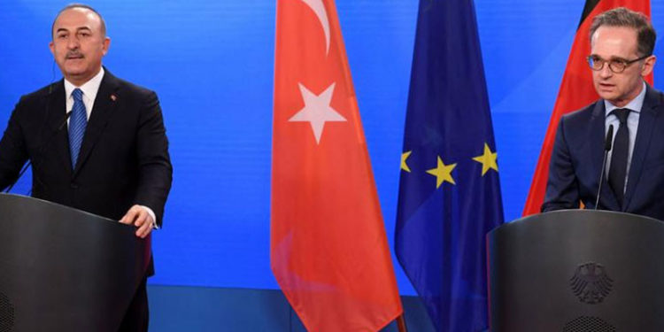 Maas: Türkiye'ye silah satışı kısıtlaması sürecek