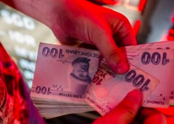 Mahfi Eğilmez yazdı: TL niçin değer kaybediyor?