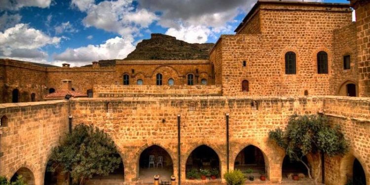 Mardin'de 9 tarihi yapı UNESCO Dünya Mirası Geçici Listesi'ne girdi