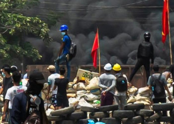 Myanmar'da ordunun darbe karşıtlarına müdahalesi sonucu ölenlerin sayısı 796'ya yükseldi