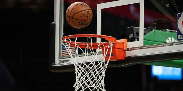 NBA'de Hawks 4, Knicks ise 8 yıl sonra play-off'a yükselmeyi garantiledi