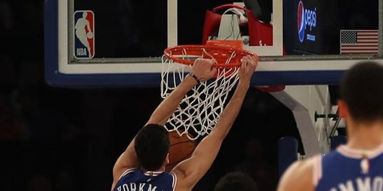 NBA'de Magic'i yenen 76ers Doğu Konferansı liderliğini garantiledi