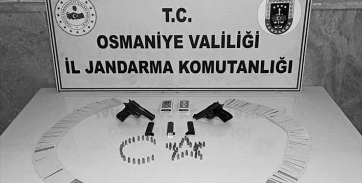 Osmaniye ve Uşak’ta üç eve baskın: Kumar oynayan 30 kişiye para cezası kesildi