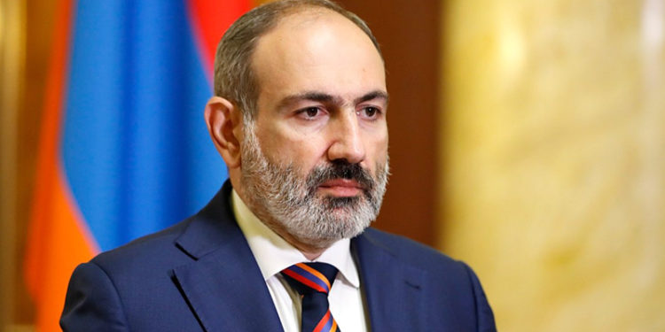 Paşinyan: Ermenistan ve Azerbaycan sınırına uluslararası gözlemciler konuşlandırılmalı