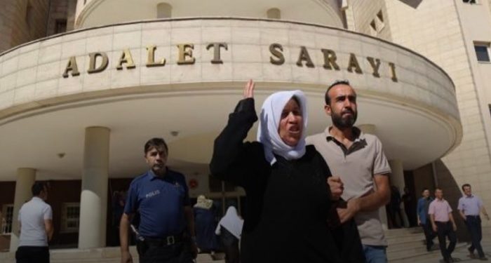 Polisin darp edip gözaltına aldığı Şenyaşar ailesi serbest bırakıldı