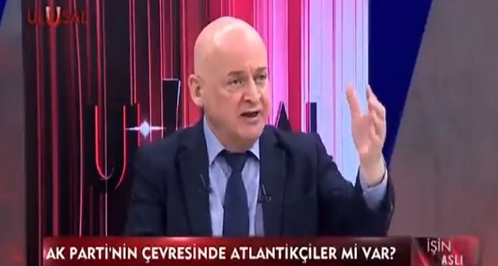 Prof. Dr. Emin Gürses: Erdoğan güvende değil, 2 bakan ve bir başkan ülke yönetimini almayı düşünüyor