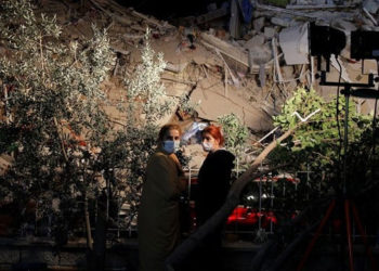 Reuters, İzmir depremini dünyaya bu karelerle duyurdu - Galeri - HABERDAR