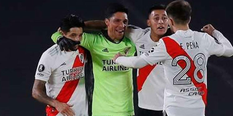 River Plate, kalecisiz ve yedek oyuncusuz çıktığı maçı kazandı