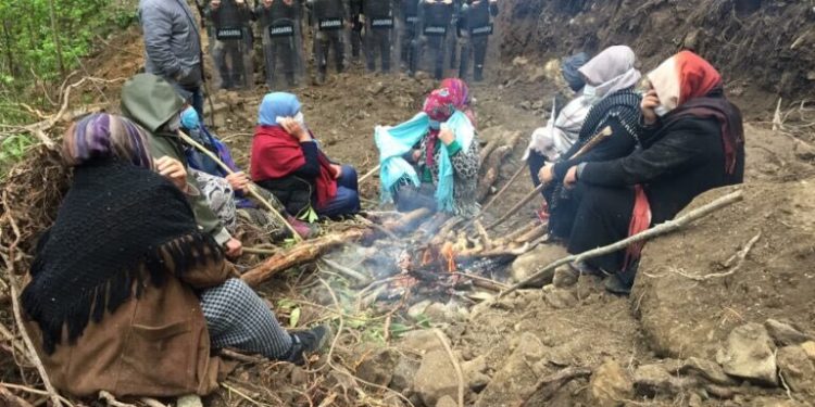 Rize Valiliği, İkizdere’de Mehmet Cengiz’in önüne yattı!