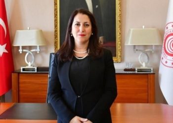 Ruhsar Pekcan’ın yardımcısı da görevden alındı