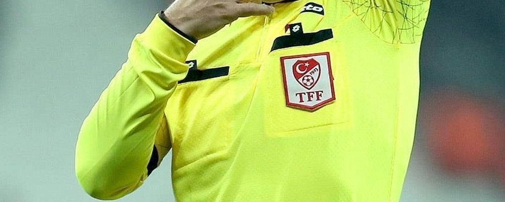 Süper Lig'de 42. ve son hafta maçlarını yönetecek hakemler açıklandı