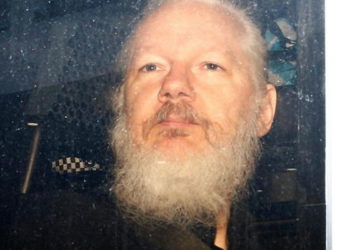 Snowden'dan ABD'ye "basın özgürlüğü" tepkisi: Assange için 175 yıl istemeseydiniz daha inandırıcı olurdu