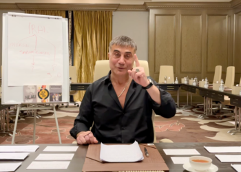 Süleyman Soylu konuşurken Peker tweet attı: ‘Bu günleri anlatsana, niye yaygara yapıyorsun? Hayatın film’