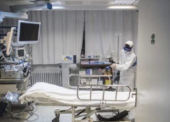 "Tam kapanmanın kliniklere yansıması olumlu, vaka sayılarımız yüzde 40 azalmış durumda"