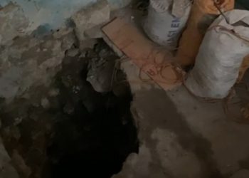 Tarihi evde define aradılar