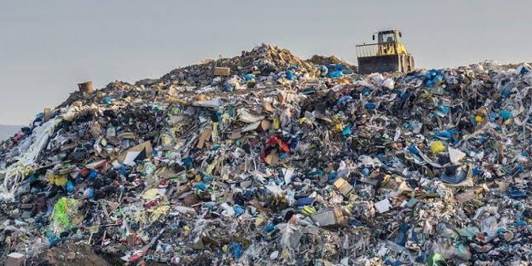 Ticaret Bakanlığı, plastik hammaddesi etilen-polimer atık ithalatını yasakladı