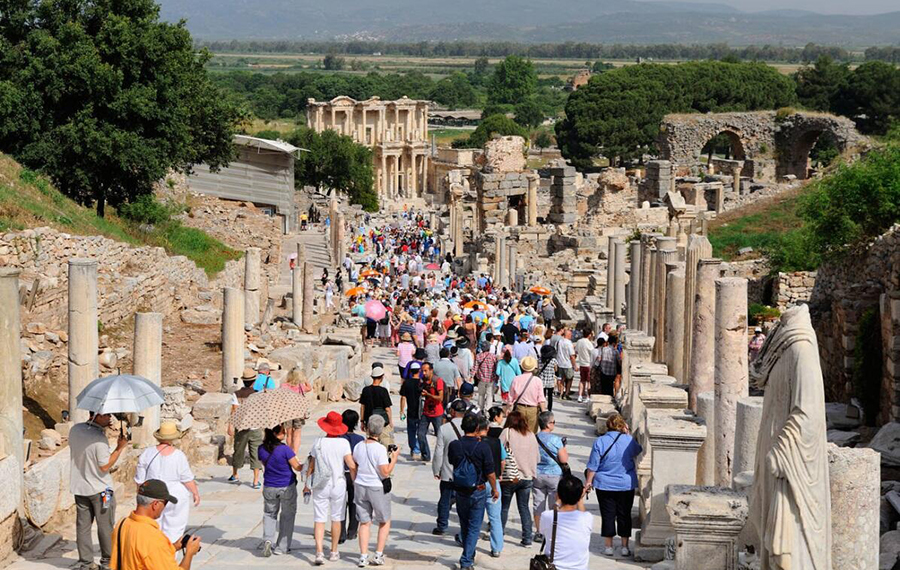 Turizm sektörü geçtiğimiz yılı arıyor; ilk çeyrekte yüzde 40 daralma