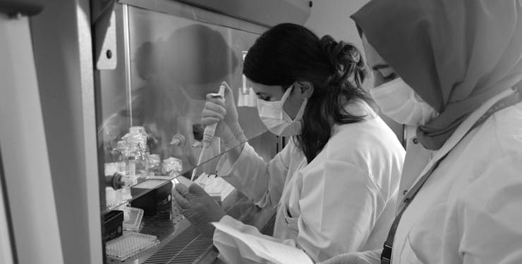 TÜBİTAK başkanı yerli aşı için tarih verdi