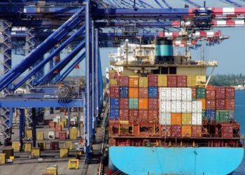 TÜİK: İhracat nisanda geçen yılın iki katına çıktı, dış ticaret açığı yüzde 33 azaldı