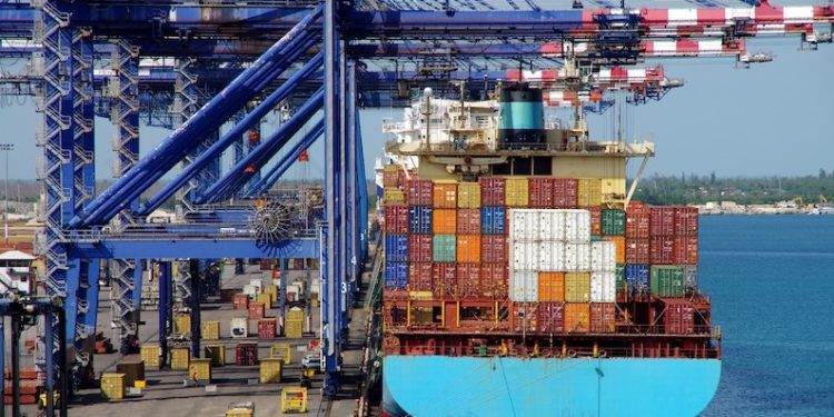 TÜİK: İhracat nisanda geçen yılın iki katına çıktı, dış ticaret açığı yüzde 33 azaldı