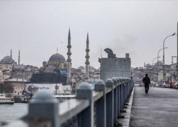Türk Tabipleri Birliği: Aç-kapa politikaları ile salgınla mücadele olmaz