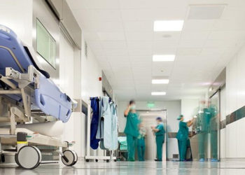 Türkiye'de Koronavirüs | 347 kişi yaşamını yitirdi, 24 bin 733 yeni vaka tespit edildi