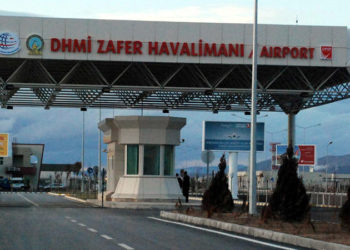 Uğur Emek: 50 milyon Euro maliyetli Zafer Havalimanı'na 200 milyon Euro gelir garantisi verildi; yolcu çeksin diye Uşak Havalimanı kapatıldı