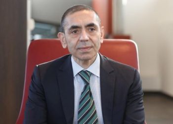 Uğur Şahin: Kovid-19’da üçüncü doz gerekecek