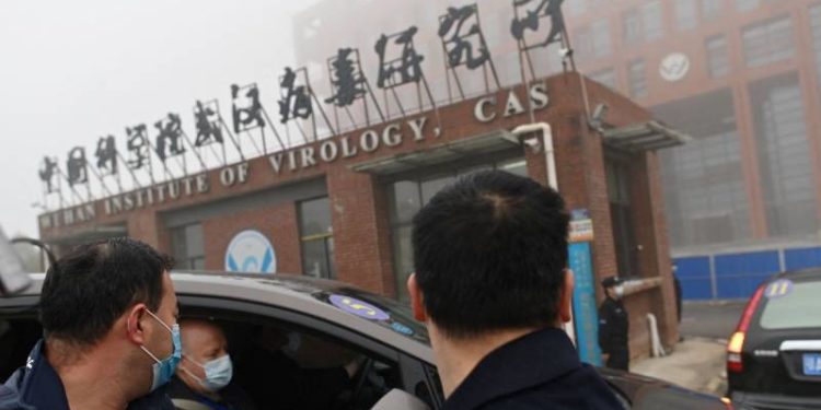 WSJ: Vuhan'da laboratuvar çalışanları 2019'un Kasım ayında Covid benzeri semptomlarla hastaneye gitmiş